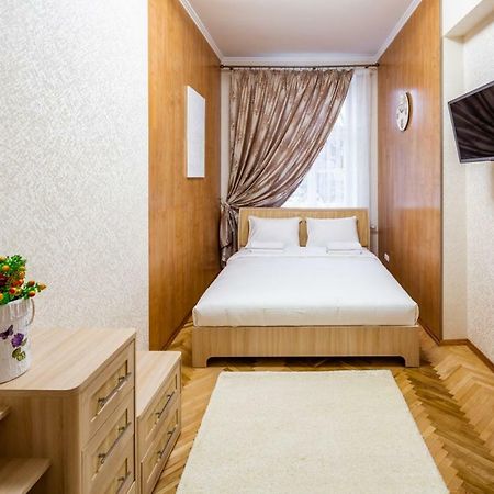 Alfa Apartments Svobody 31 إلفيف المظهر الخارجي الصورة