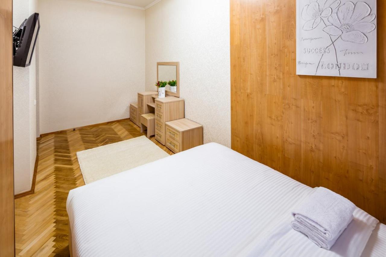 Alfa Apartments Svobody 31 إلفيف المظهر الخارجي الصورة